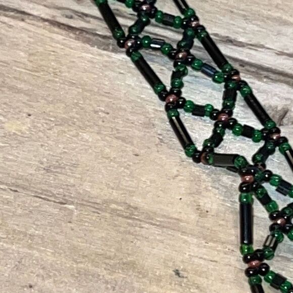 Beaded Macrame Vintage Necklace - Picture 3 of 5